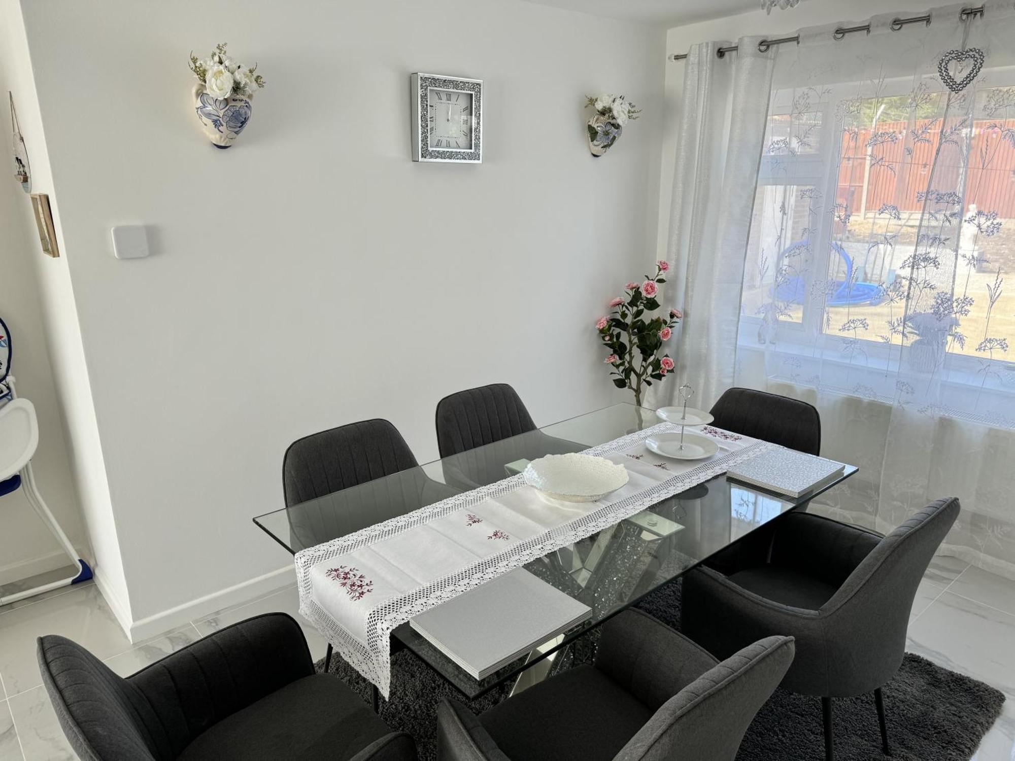 Modern 3-Bed Hideaway Near Westgate With Parking Villa Canterbury Bagian luar foto