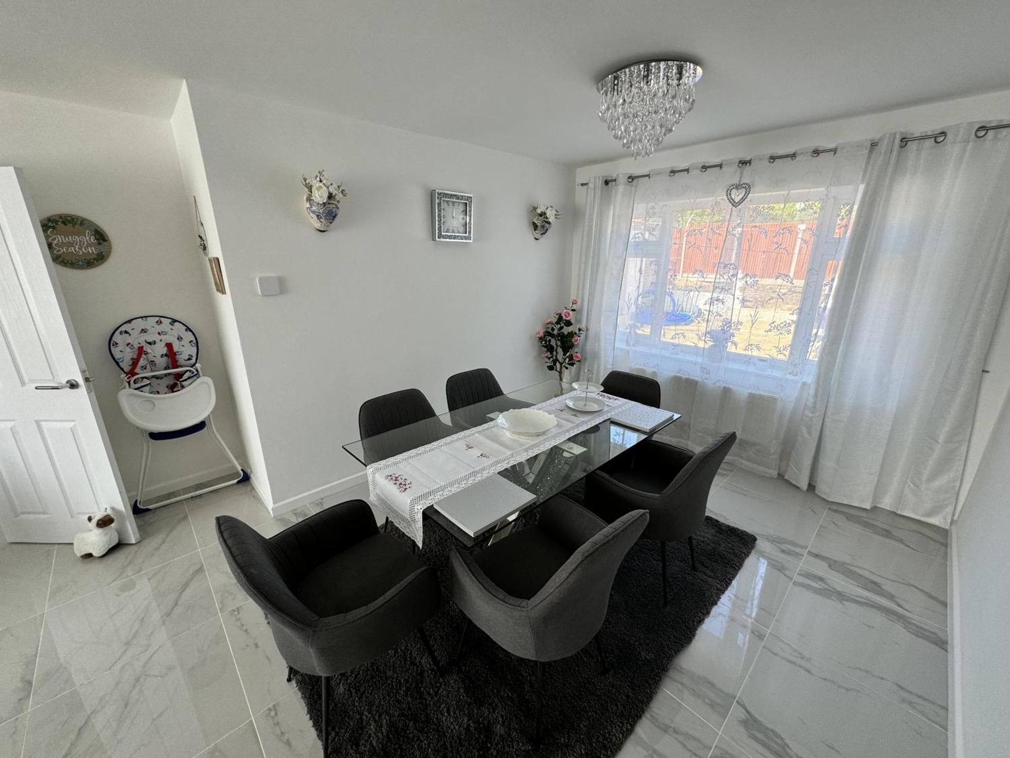Modern 3-Bed Hideaway Near Westgate With Parking Villa Canterbury Bagian luar foto