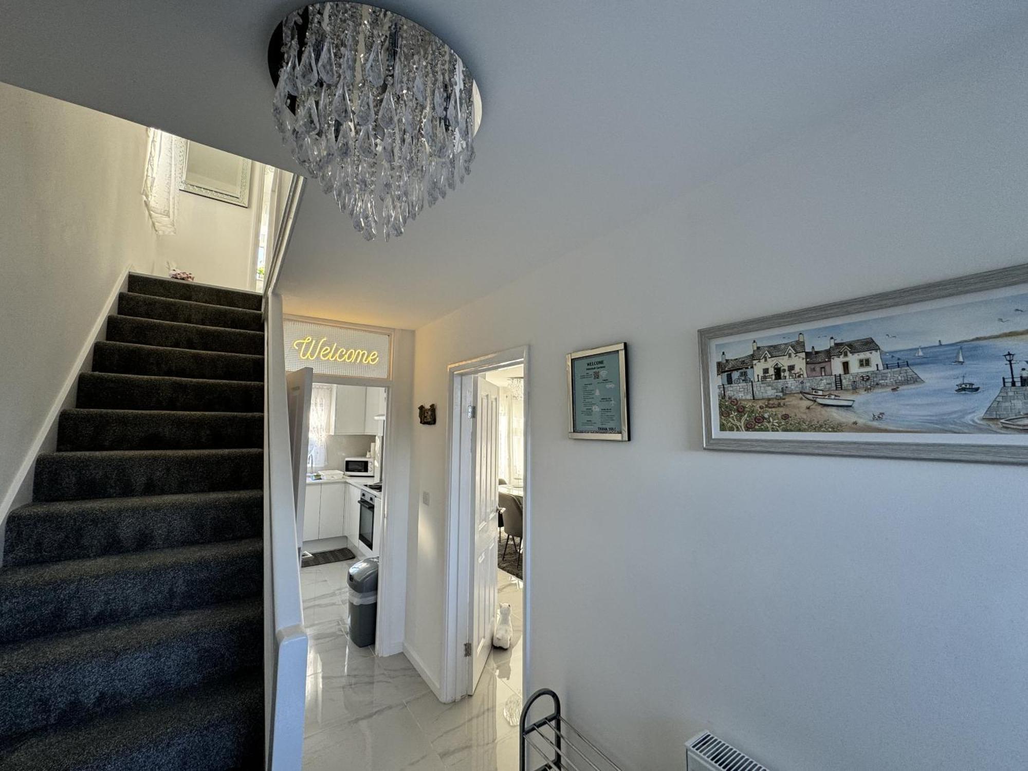Modern 3-Bed Hideaway Near Westgate With Parking Villa Canterbury Bagian luar foto