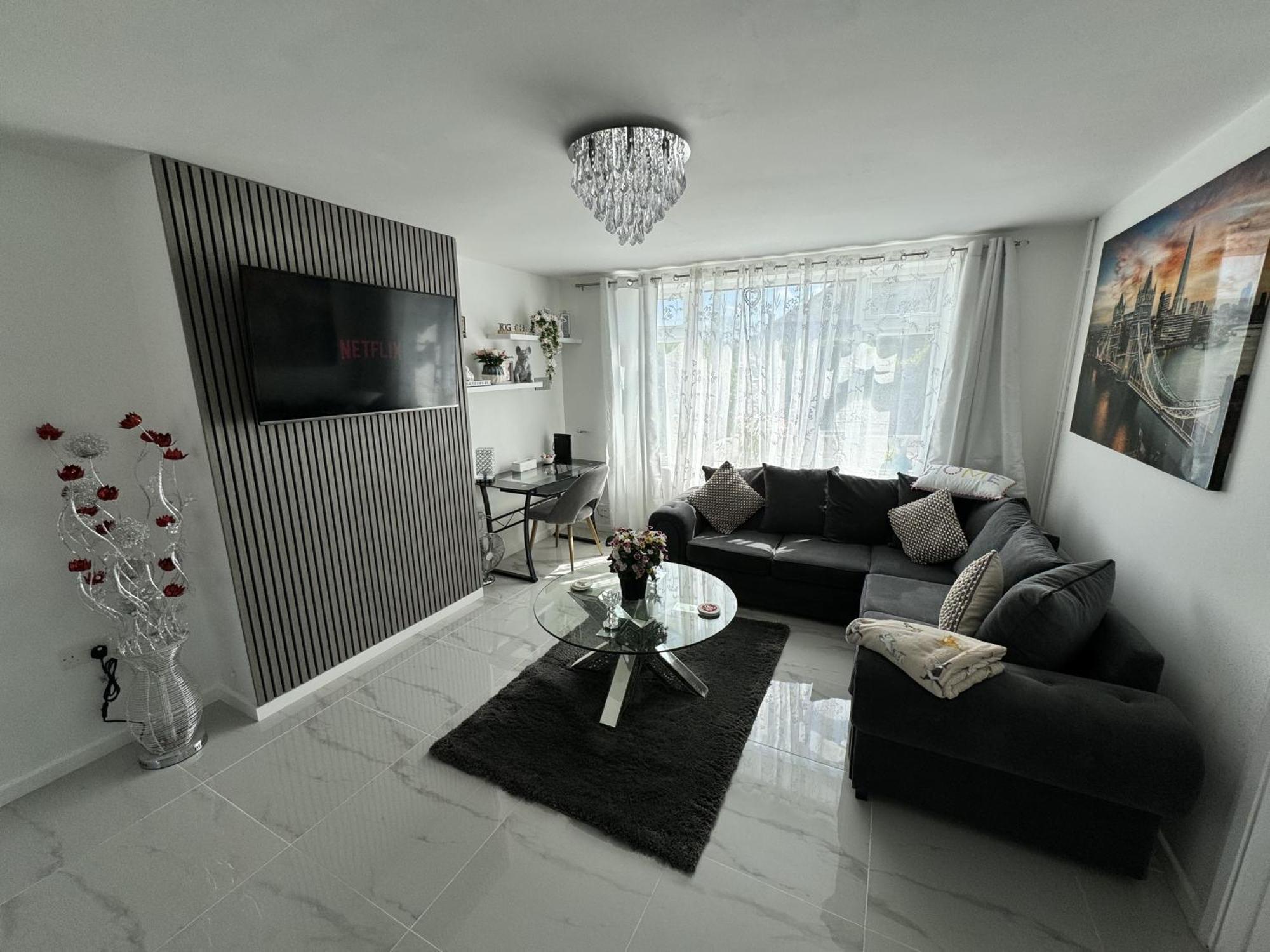 Modern 3-Bed Hideaway Near Westgate With Parking Villa Canterbury Bagian luar foto