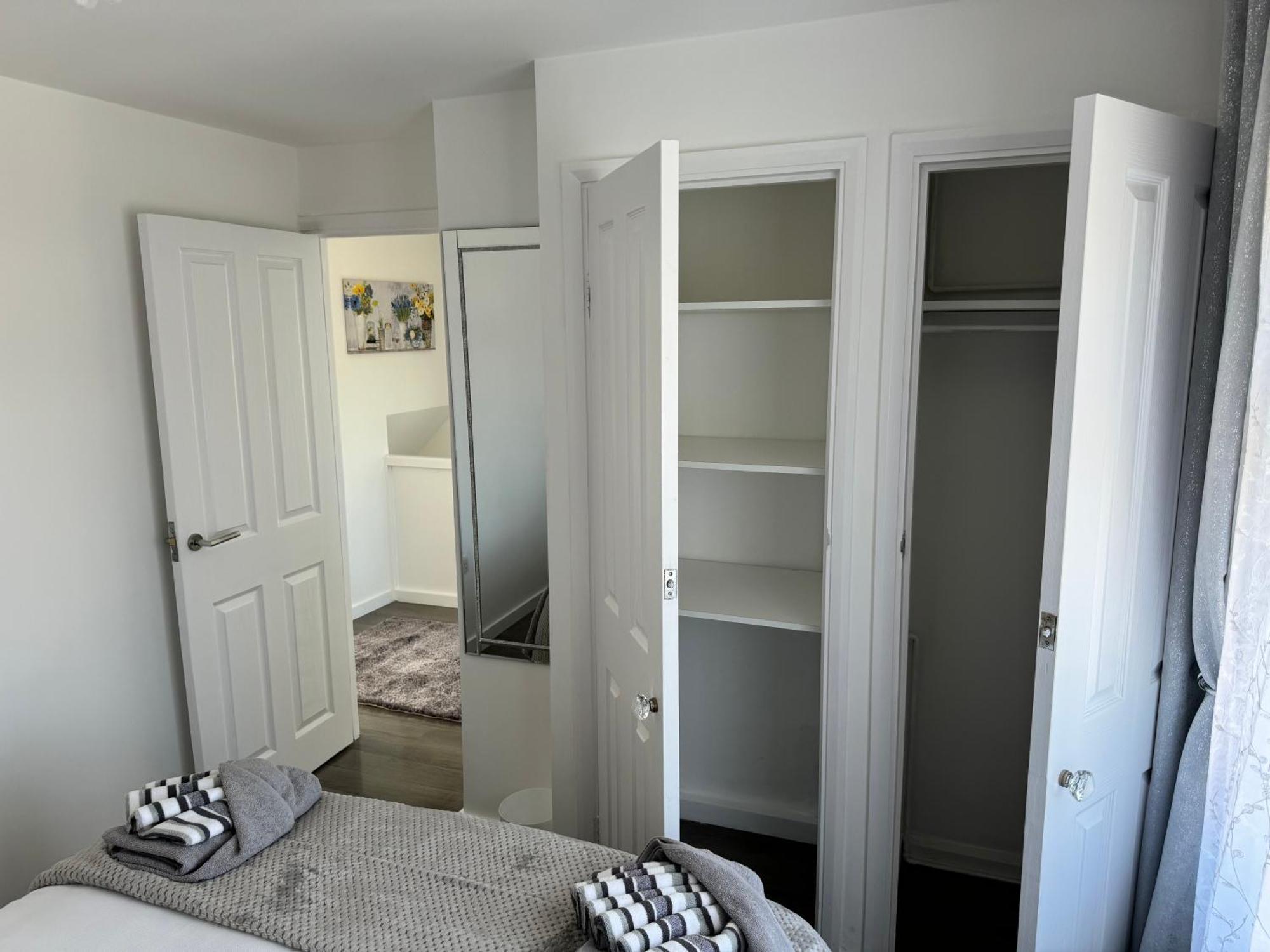 Modern 3-Bed Hideaway Near Westgate With Parking Villa Canterbury Bagian luar foto